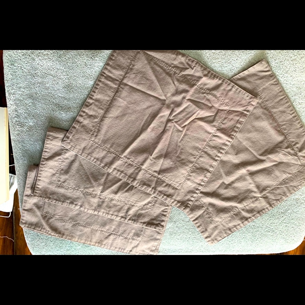 4 piece gray place mats